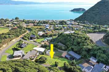 1311 Abel Tasman Drive, Tata Beach