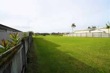 61 Barbados Way, One Tree Point