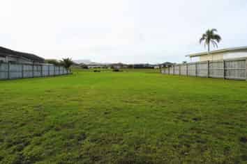 61 Barbados Way, One Tree Point