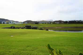 61 Barbados Way, One Tree Point