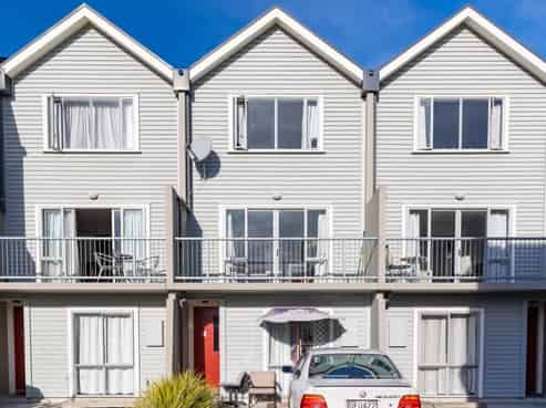 13/31 Poulson Street, Addington