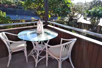 942 Beach Road, Waiake