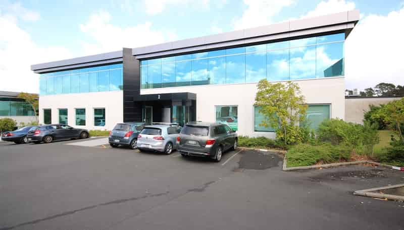 2I/3 Ceres Court, Albany