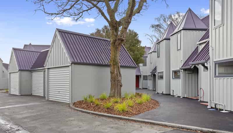 1/33 Vienna Street, Waltham