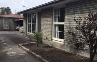 2/452 Barbadoes Street, Saint Albans