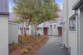 5/33 Vienna Street, Waltham