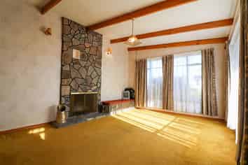 28 Barnes Street, Glenwood