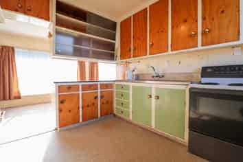 28 Barnes Street, Glenwood