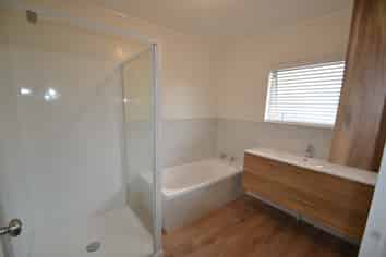 18A Palm Avenue, Stoke