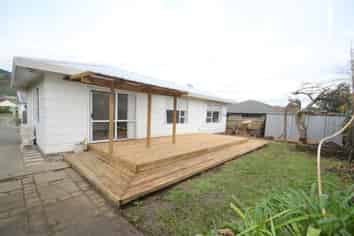 18A Palm Avenue, Stoke