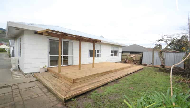 18A Palm Avenue, Stoke