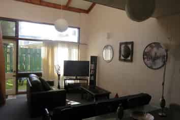 6/13 May Street, Hillcrest