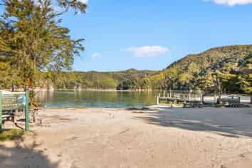 9 Lagoon Street, Abel Tasman