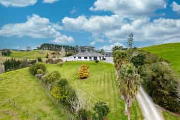 40 Borrows Road, Wellsford