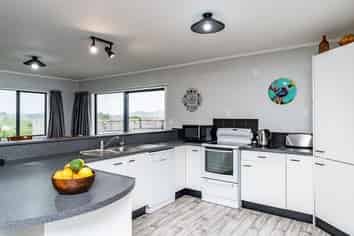 40 Borrows Road, Wellsford