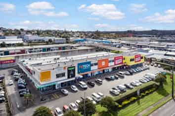 6% Yield – NZX Listed Tenant in Popular Location!