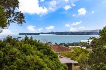 153 Bleakhouse Road, Mellons Bay