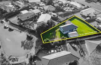 22 Dungarvon Place, Clendon Park