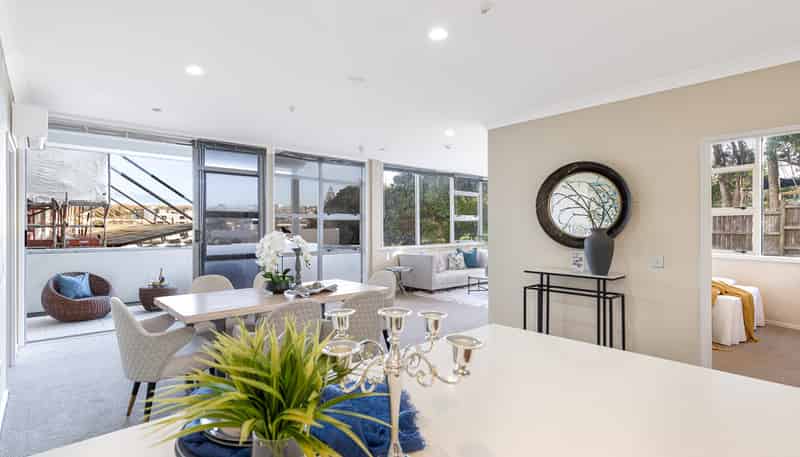 2J/21 Hargreaves Street, Saint Marys Bay