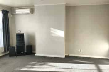 1 Cree Street, Glengarry