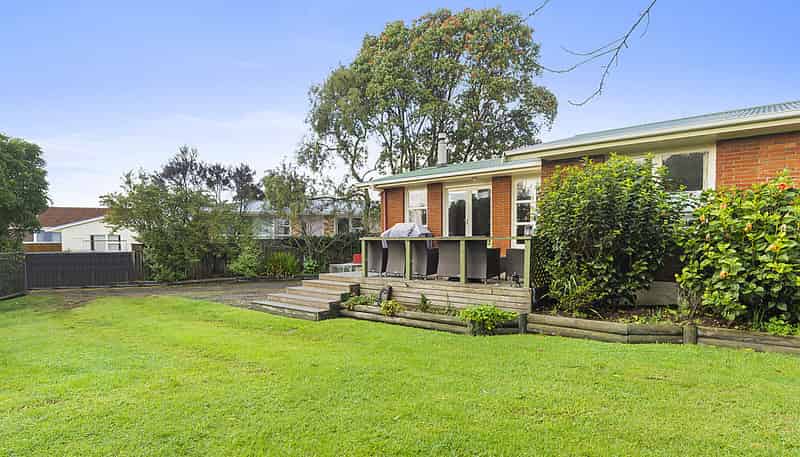 358 Levers Road, Matua