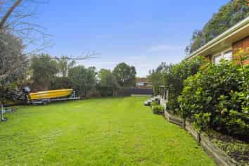 358 Levers Road, Matua