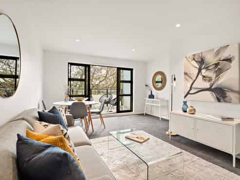 16/8 Dock Street, Auckland Central