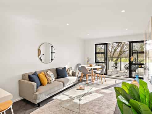 16/8 Dock Street, Auckland Central