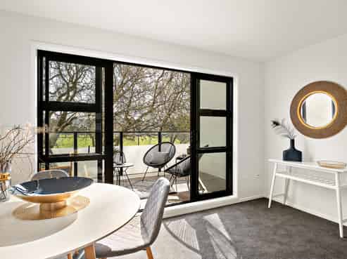 16/8 Dock Street, Auckland Central