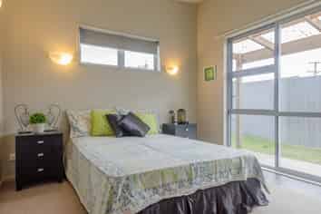 6 Pine Avenue, Kainga