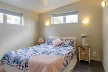 6 Pine Avenue, Kainga