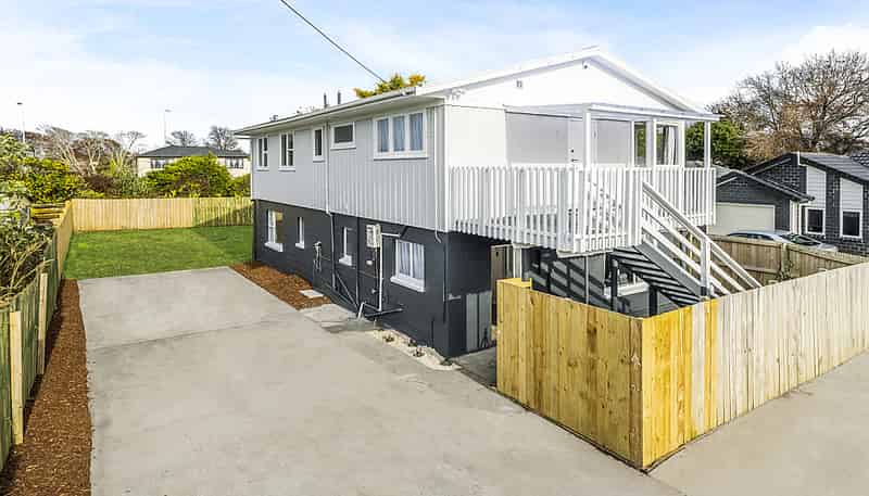 11 Westney Road, Mangere