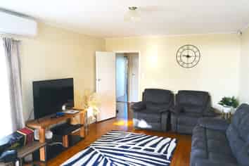 A/9 Paulange Place, Pakuranga Heights