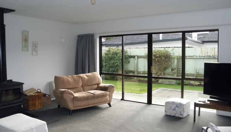 90 Lowe Street, Avenal