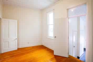 Affordable Retail on Mount Eden Road  