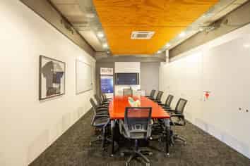 Modern Office in Eden Terrace