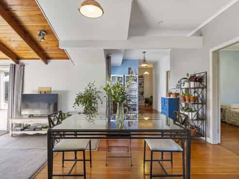 2/135 Bucklands Beach Road, Bucklands Beach