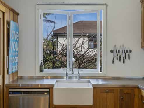 2/135 Bucklands Beach Road, Bucklands Beach