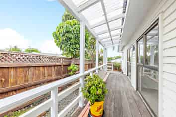 37A Holly Street, Avondale