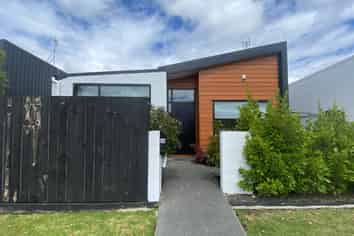 20 Liberation Road, Papakura