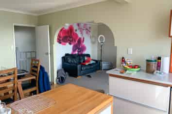 2/4 Coronation Road, Glenfield