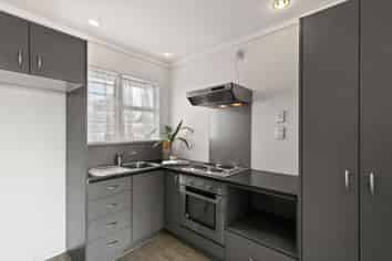 8/2a Ewenson Ave, One Tree Hill