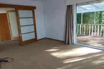 29 Downing St, Glenfield