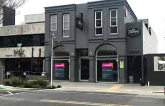 Position Perfect on Victoria