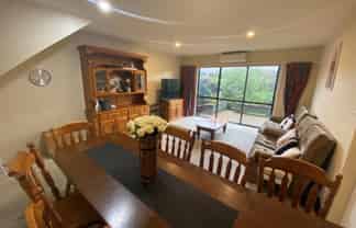 3/399 Armagh Street, Linwood