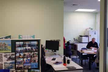 Quality Ground floor offices plus 3 car parks.   U