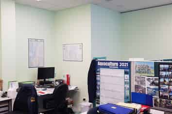 Quality Ground floor offices plus 3 car parks.   U