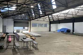 CBRE: 420sqm Warehouse with 2,000sqm Yard