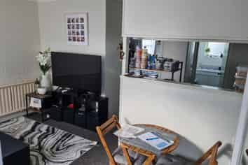 3/10 Eason Street, Victoria