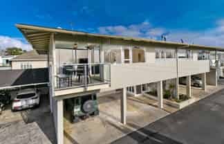 3/276 Hurstmere Road, Takapuna